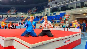 Lekkoatletyka. RMKS Rybnik: Urszula i Stefan Molscy z 5 medalami MP Masters w Toruniu