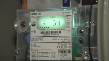 Rachunek za prąd – rząd podwyższył limity zamrożonej ceny energii. Skorzystają też firmy i samorządy