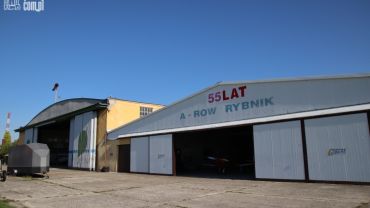 Wybudowali hangar za własne pieniądze. Miasto zleciło operat, który „zakrzywił rzeczywistość”. „To ma już charakter kryminalny”