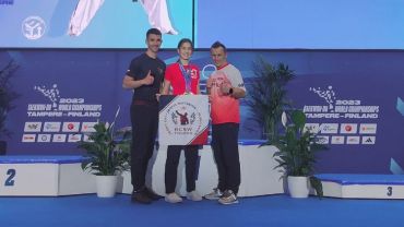 Nikola Olszak z medalami mistrzostw świata teakwon-do