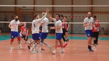 Siatkówka. II liga: TS Volley Rybnik nie wykorzystał kilku piłek meczowych. W Krośnie górą gospodarze