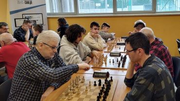 Rybniccy szachiści zagrali w II Memoriale im. Jana Heliosza