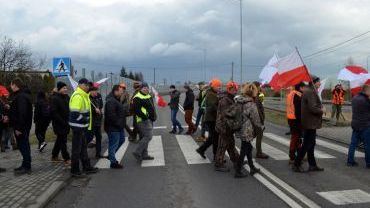 Protest w Świerklanach odwołany. Rolnicy jadą na Warszawę
