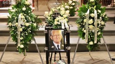 Strażacka brać pożegnała śp. Józefa Sorychtę. „Tacy ludzie jak on, nie odchodzą na zawsze” (zdjęcia)