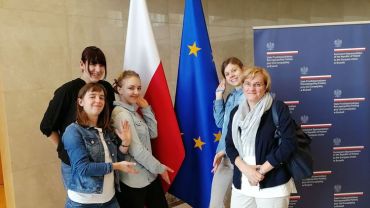 Cztery uczennice I LO na wycieczce w Brukseli