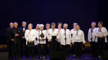 Teatr Ziemi Rybnickiej: Dzień Matki z Rybnicką Radą Seniorów
