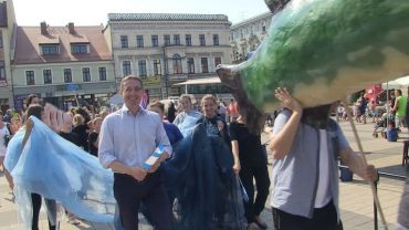 Festiwal z Ikrą: przez rynek przeszła I Rybnicka Parada Ryb (wideo)