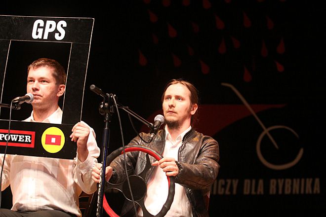 Kabaretowa licytacja na motocykl ratowniczy, Dominik Gajda
