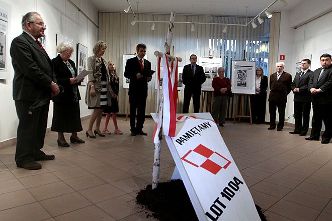 Wystawa  ''Smoleńsk 2010 - Pamiętamy'', Dominik Gajda 