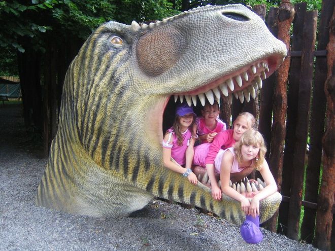 Rodzinny Park Atrakcji: dinozaury górą! , Materiały prasowe