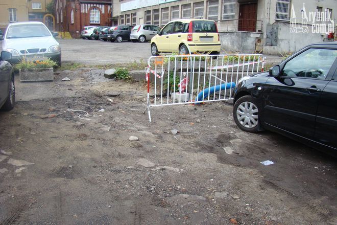 Parking na ulicy 3 Maja przed remontem, Martyna Rek