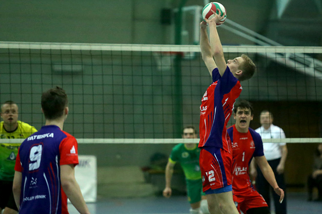TS Volley wygrał z Wartą i umocnił się na pozycji lidera II ligi, Dominik Gajda