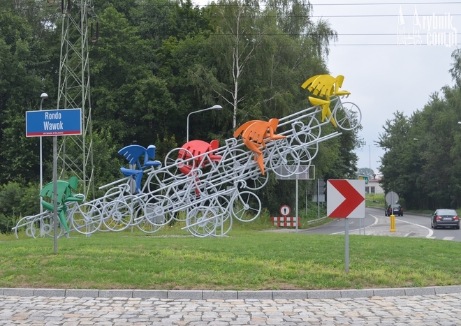 Skrzydlaci rowerzyści na Rondzie Wawok, Wacław Wrana