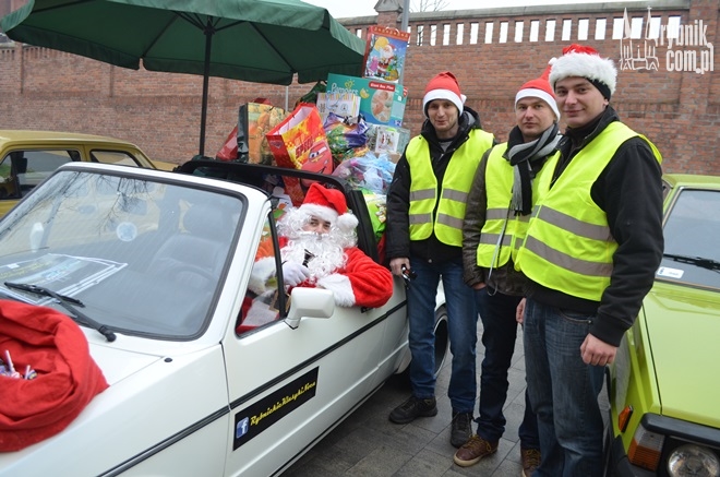 Zmotoryzowani Mikołaje wręczyli dzieciom furę prezentów, Bartłomiej Furmanowicz