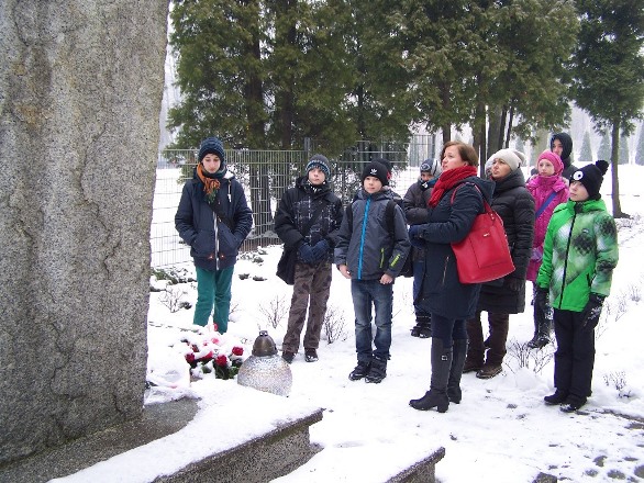 Uczniowie z Rybnika uczcili pamięć ofiar „marszu śmierci”, Robert Furtak