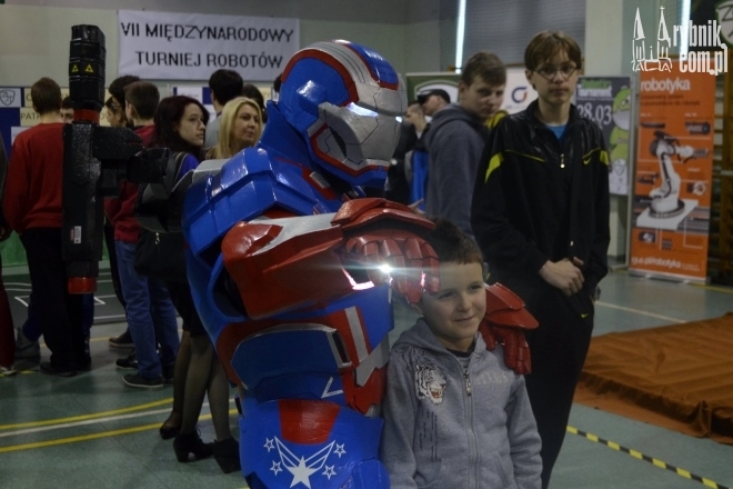 Roboty opanowały ZST. Pojawił się nawet Iron Patriot!, Dominik Gajda & Bartłomiej Furmanowicz