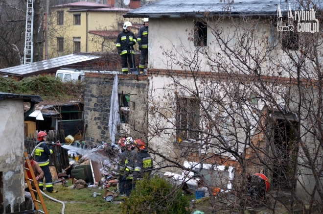 Pożar w Rybniku. Paliło się w jednym z domów na Wodzisławskiej, bf