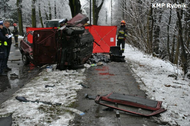 Policja dementuje: nie ścigaliśmy kierowcy rozbitego volkswagena, KMP Rybnik