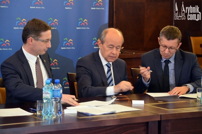 W magistracie podpisano umowę partnerską Klastra CIT, Bartłomiej Furmanowicz