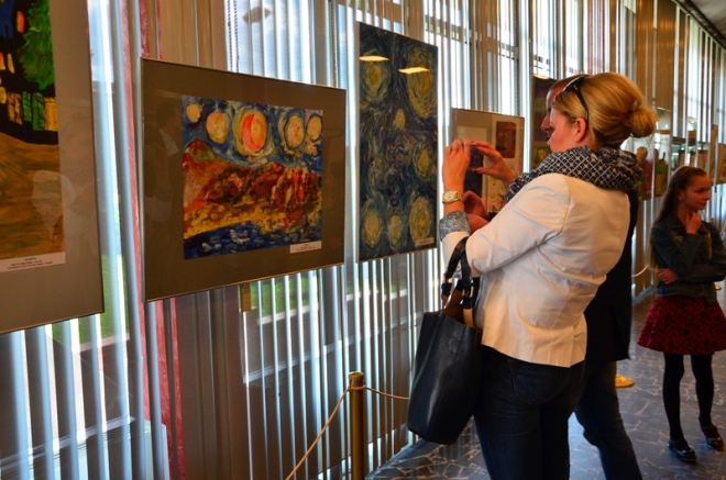 Poznaliśmy zwycięzców Międzynarodowego Biennale Vincent Van Gogh - z pędzlem wśr, materiały prasowe MDK Rybnik