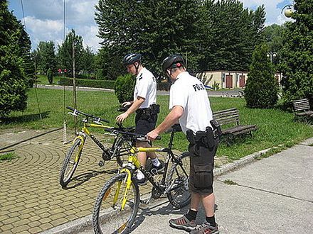 Policjanci przesiedli się na rowery, KMP Rybnik