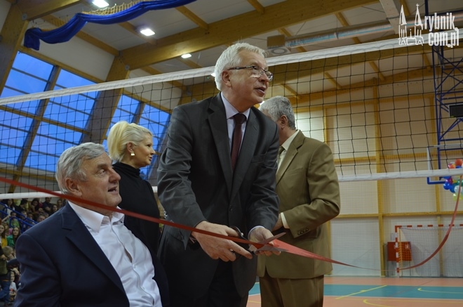 Święto w Gimnazjum nr 2. Nowa hala sportowa już otwarta, Bartłomiej Furmanowicz