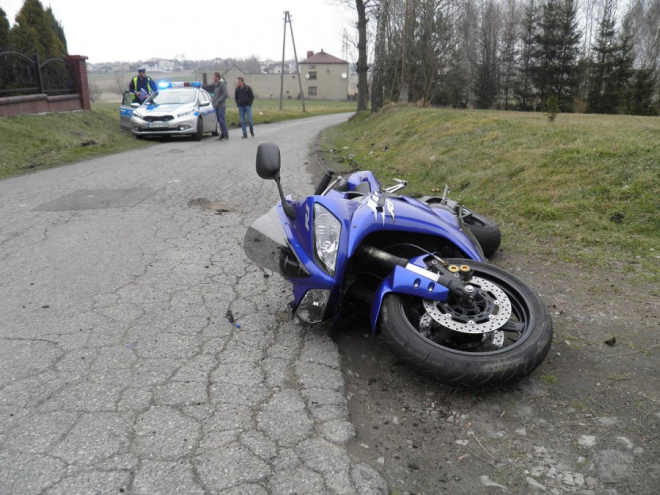 Tragiczny wypadek w Jejkowicach. Nie żyje 50-letni motocyklista. Jechał bez kasku, KMP Rybnik