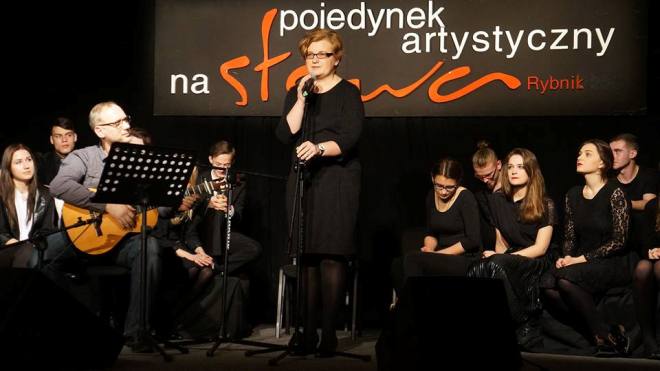 Trzy najlepsze szkoły zmierzą się w finałowym Pojedynku na Słowa! , Martyna Woch, materiały prasowe Fundacja EDF Polska