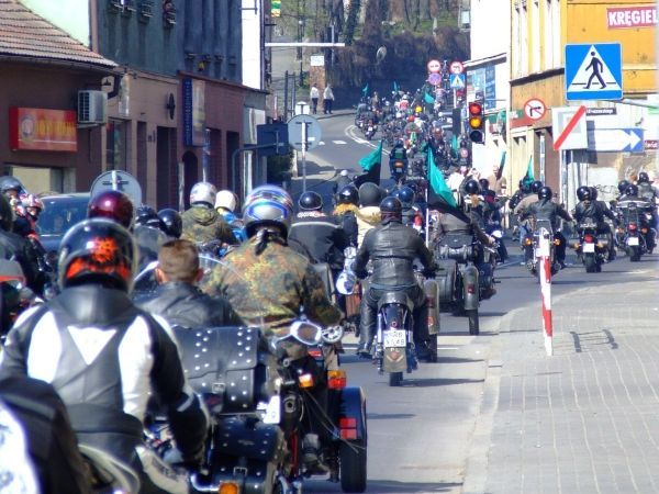 Parada motocykli przed meczem, Materiały prasowe.