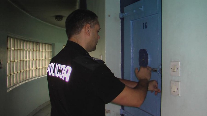 Policjanci z Czerwionki zatrzymali podejrzanych o pobicie, archiwum
