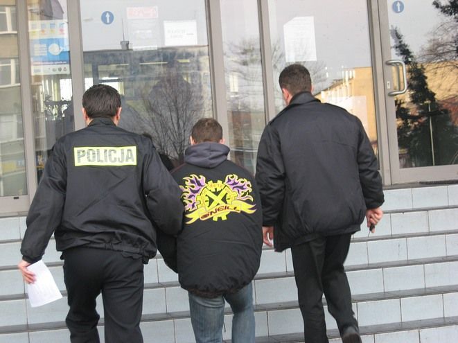 Zatrzymany 30-latek poszukiwany przez wodzisławski sąd