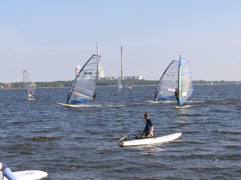 Windsurfing: kursanci powalczą o puchar, pol33.pl