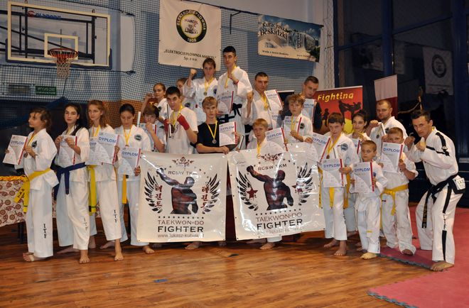 RCSW „Taekwon-do Fighter -TKM”: 13 złotych medali w mistrzostwach Polski , Materiały prasowe