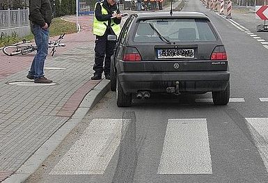 Wypadek na Raciborskiej. Samochód potrącił rowerzystę, KMP Rybnik